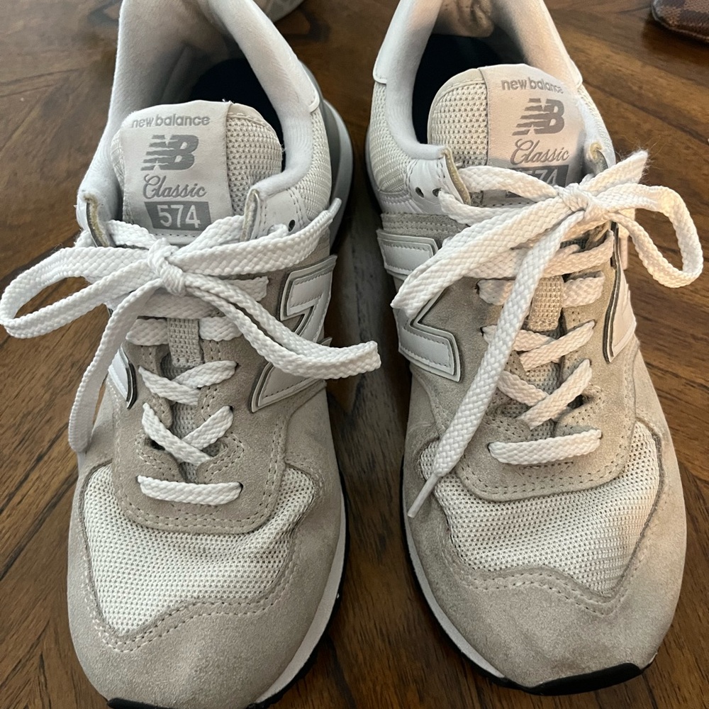 New balances 574